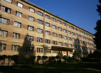 Студентські гуртожитки УжНУ своїх мешканців прийняли вже в оновленому стані Студентські гуртожитки УжНУ своїх мешканців прийняли вже в оновленому стані