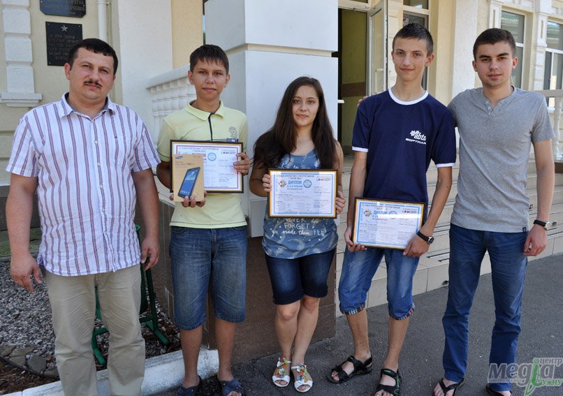 Закарпатські фахівці-інформатики «засвітилися» на змаганнях міжнародного рівня Закарпатські фахівці-інформатики «засвітилися» на змаганнях міжнародного рівня