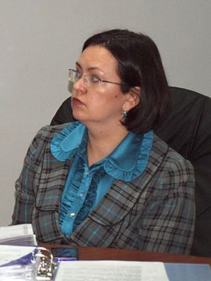 Олена Мельник Торік в УжНУ захищено 39 дисертацій, одна з яких – докторська