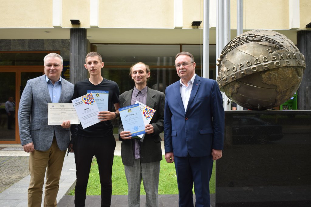 На конкурсі стартапів УжНУ переміг еко-проект із виготовлення біопосуду (Відео) На конкурсі стартапів УжНУ переміг еко-проект із виготовлення біопосуду (Відео)