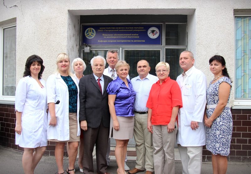 Співробітники кафедри Розпочинаються курси тематичного удосконалення Кафедри охорони материнства і дитинства.