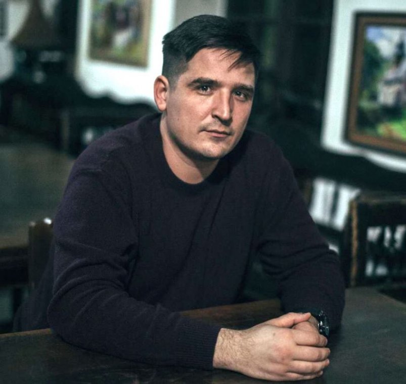 «Нема нічого страшнішого за те, що ховається в темних закутках людської психіки», – письменник, доцент Василь Лавер «Нема нічого страшнішого за те, що ховається в темних закутках людської психіки», – письменник, доцент Василь Лавер