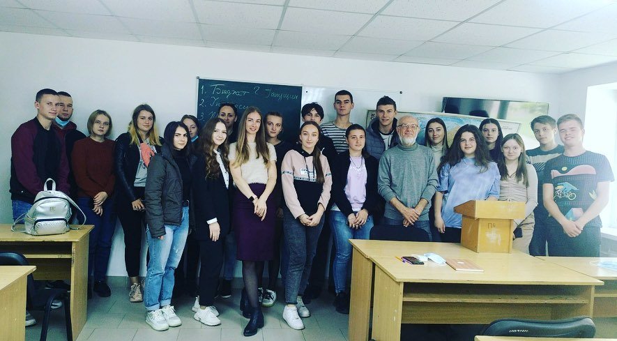 Студенти Факультету туризму та міжнародних комунікацій поспілкувались з мандрівником зі стажем, тревел-блогером - Віктором Ганущиним Студенти Факультету туризму та міжнародних комунікацій поспілкувались з мандрівником зі стажем, тревел-блогером - Віктором Ганущиним