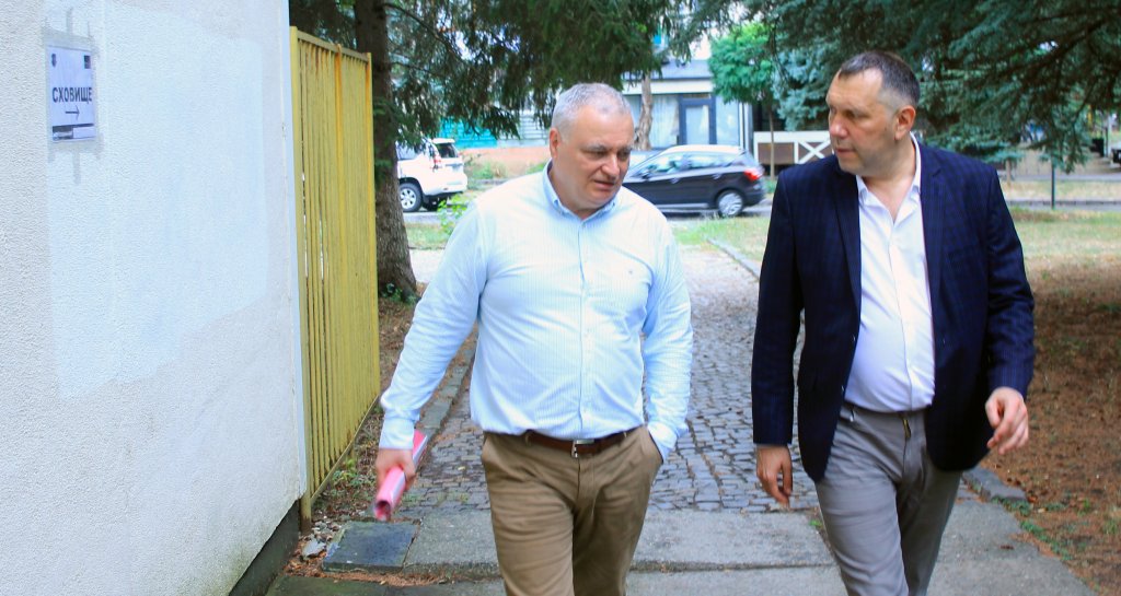Ректор УжНУ та Держсекретар МОН України оглянули укриття у приміщенні ректорату Ректор УжНУ та Держсекретар МОН України оглянули укриття у приміщенні ректорату