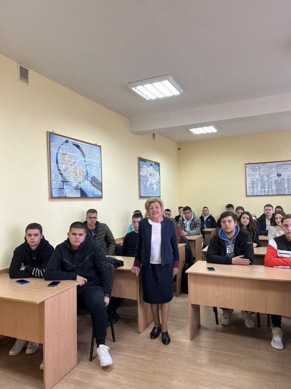 «Все про податки» - відбулася зустріч студентів економічного факультету з Мартою Волощук «Все про податки» - відбулася зустріч студентів економічного факультету з Мартою Волощук