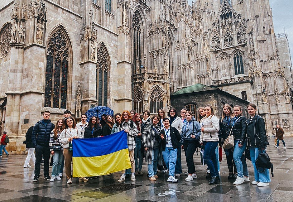 Що цікавого в студентському житті? Що цікавого в студентському житті?