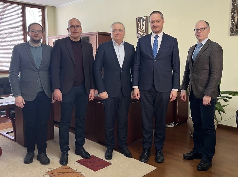 Ректор УжНУ Володимир Смоланка підтримав запуск спільної англомовної програми з Університетом Коменського Ректор УжНУ Володимир Смоланка підтримав запуск спільної англомовної програми з Університетом Коменського